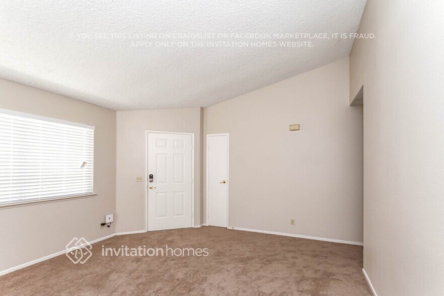 Building Photo - 7608 Velvet Canyon Ave