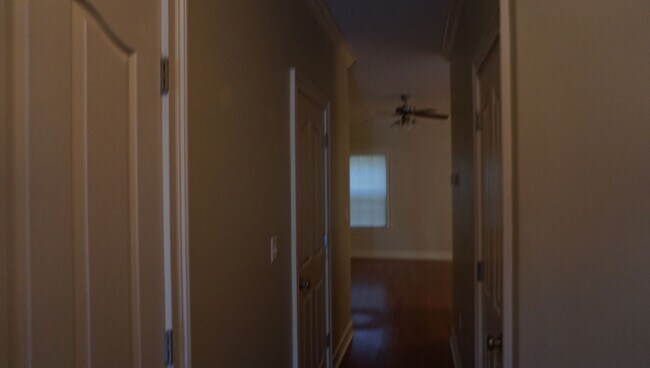 Building Photo - 3406FBarack