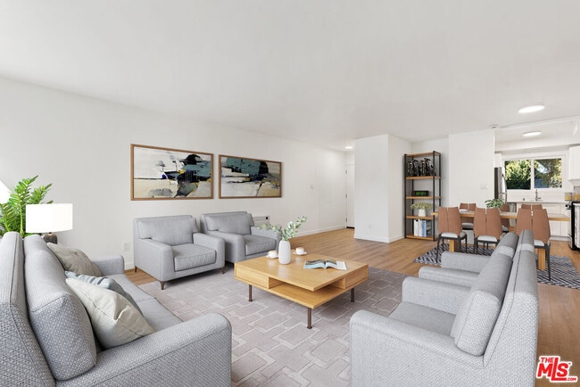 Building Photo - 836 Ashland Ave