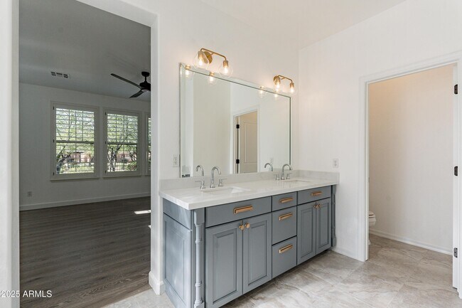 Building Photo - 18169 N 92nd St