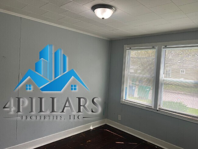 Building Photo - Charming 2 Bedroom Duplex in La Porte with Spacious Layout and Prime Location