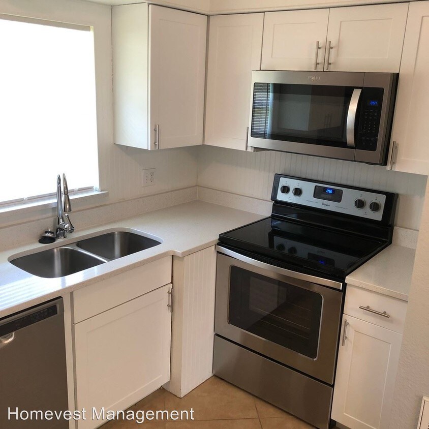 2 Br 1 Bath House 2527 S Brown Avenue Orlando Fl Bath House 2527 S Brown Avenue