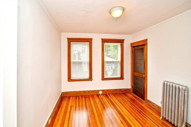 Building Photo - 21 Shafter St