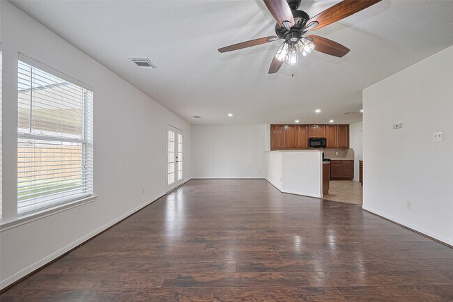 Building Photo - 7734 Pasture Bend Ln