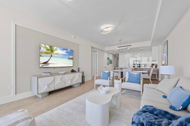 Building Photo - 220 Lake Shore Dr