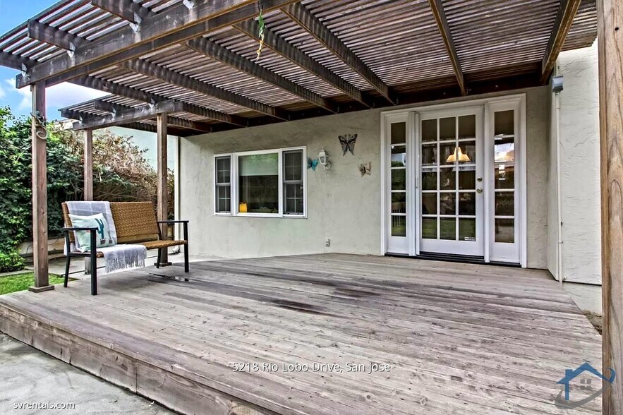 Building Photo - 5218 Rio Lobo Dr