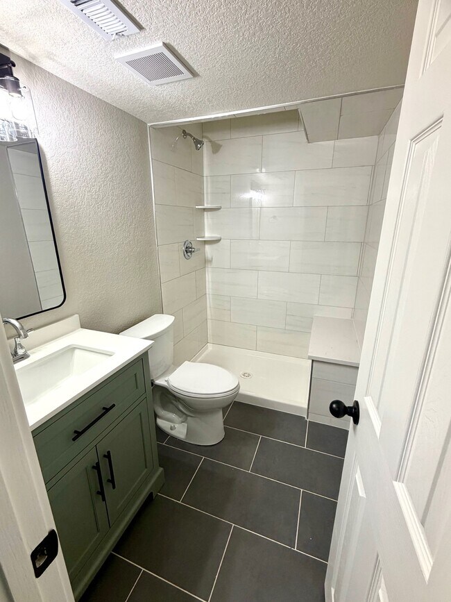 Building Photo - 4221 S Richfield Way