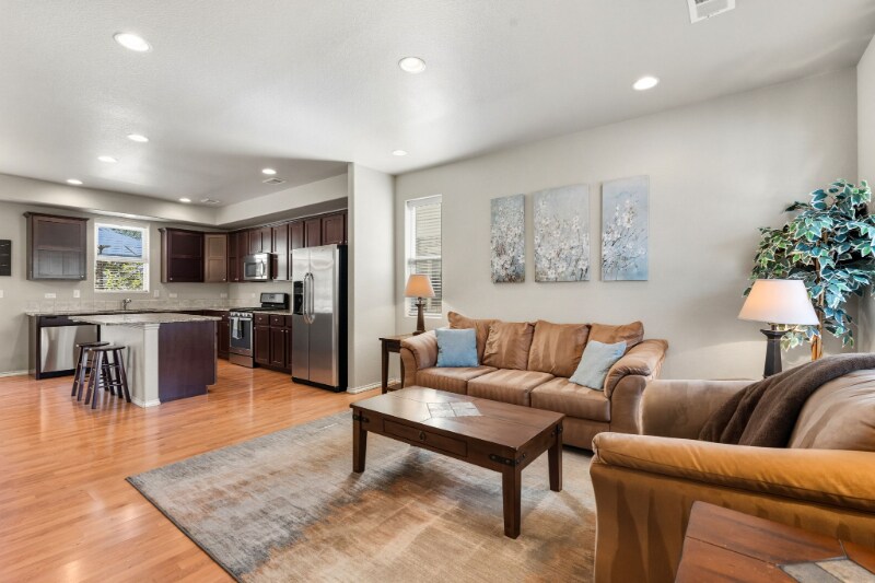 Building Photo - 538 Walhalla Ct