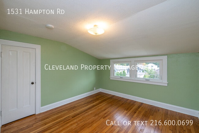 Building Photo - 1531 Hampton Rd