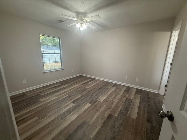 Building Photo - 2809 Baybrook Rd