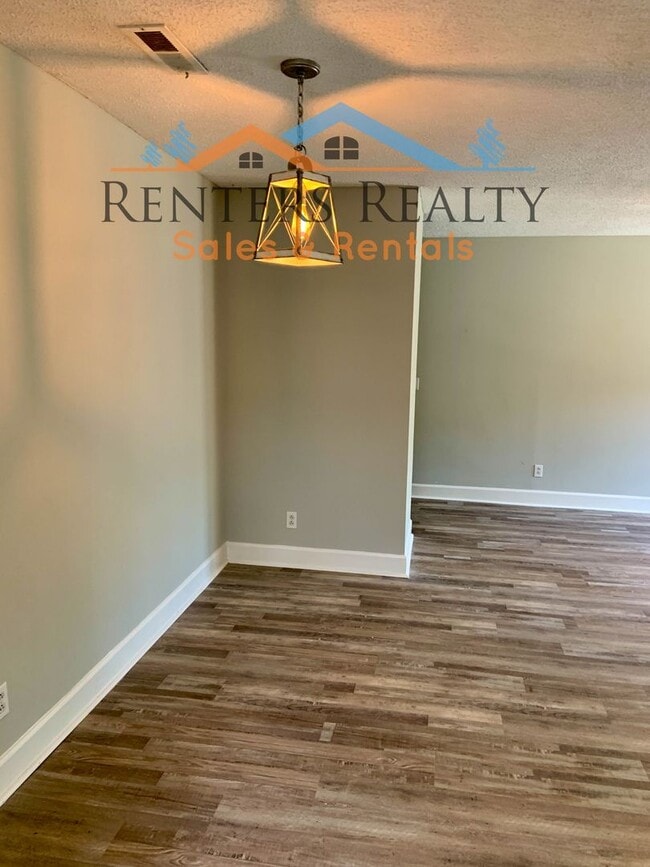 Building Photo - 1 Bedroom Condo On Chapman Mountain
