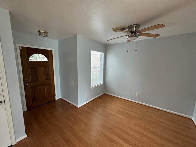 Building Photo - 14110 Beech Meadow Dr