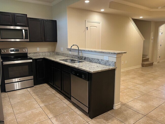 Building Photo - 6515 Marcel Wy