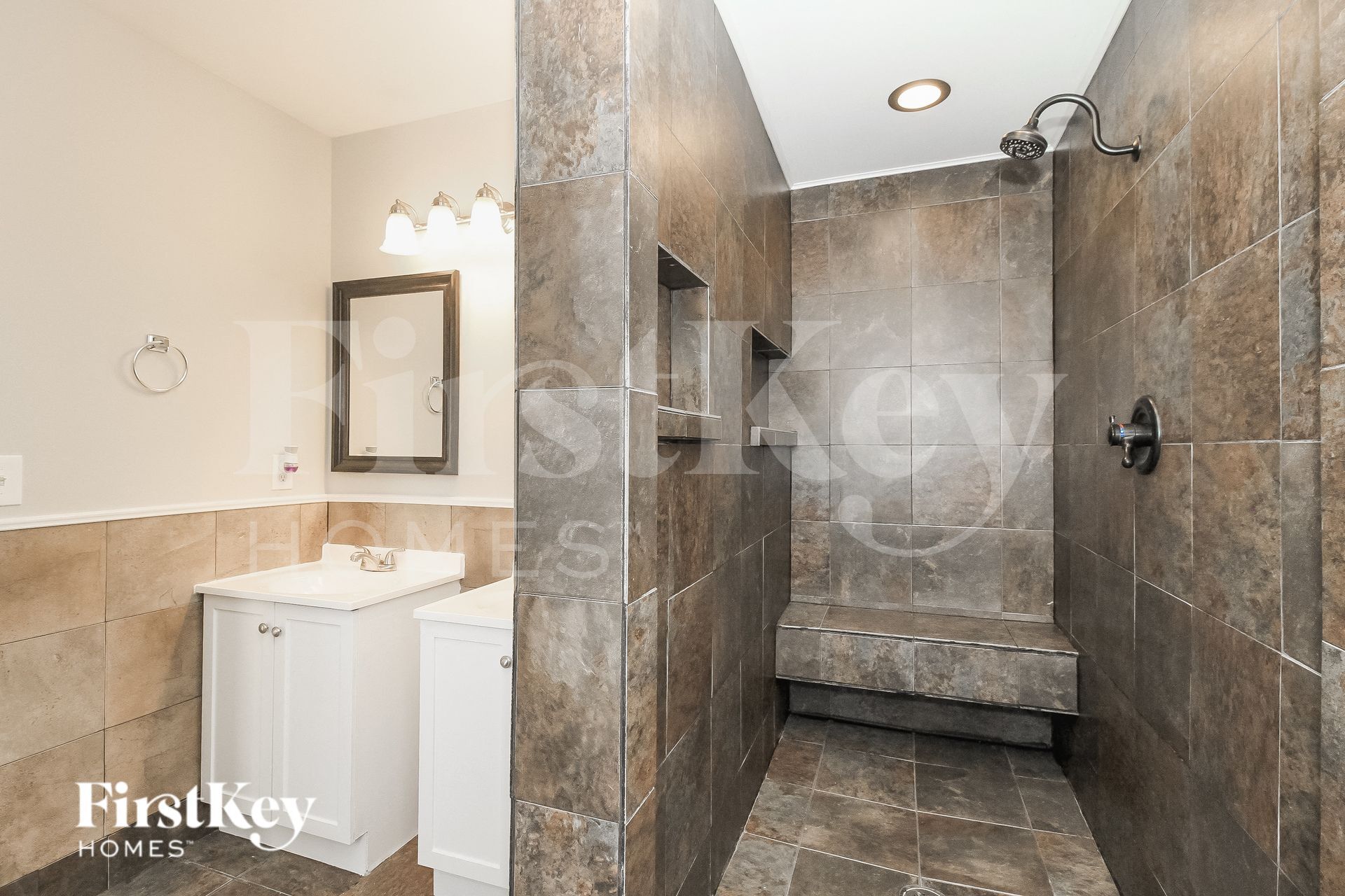 Building Photo - 7240 Orchard Path Dr