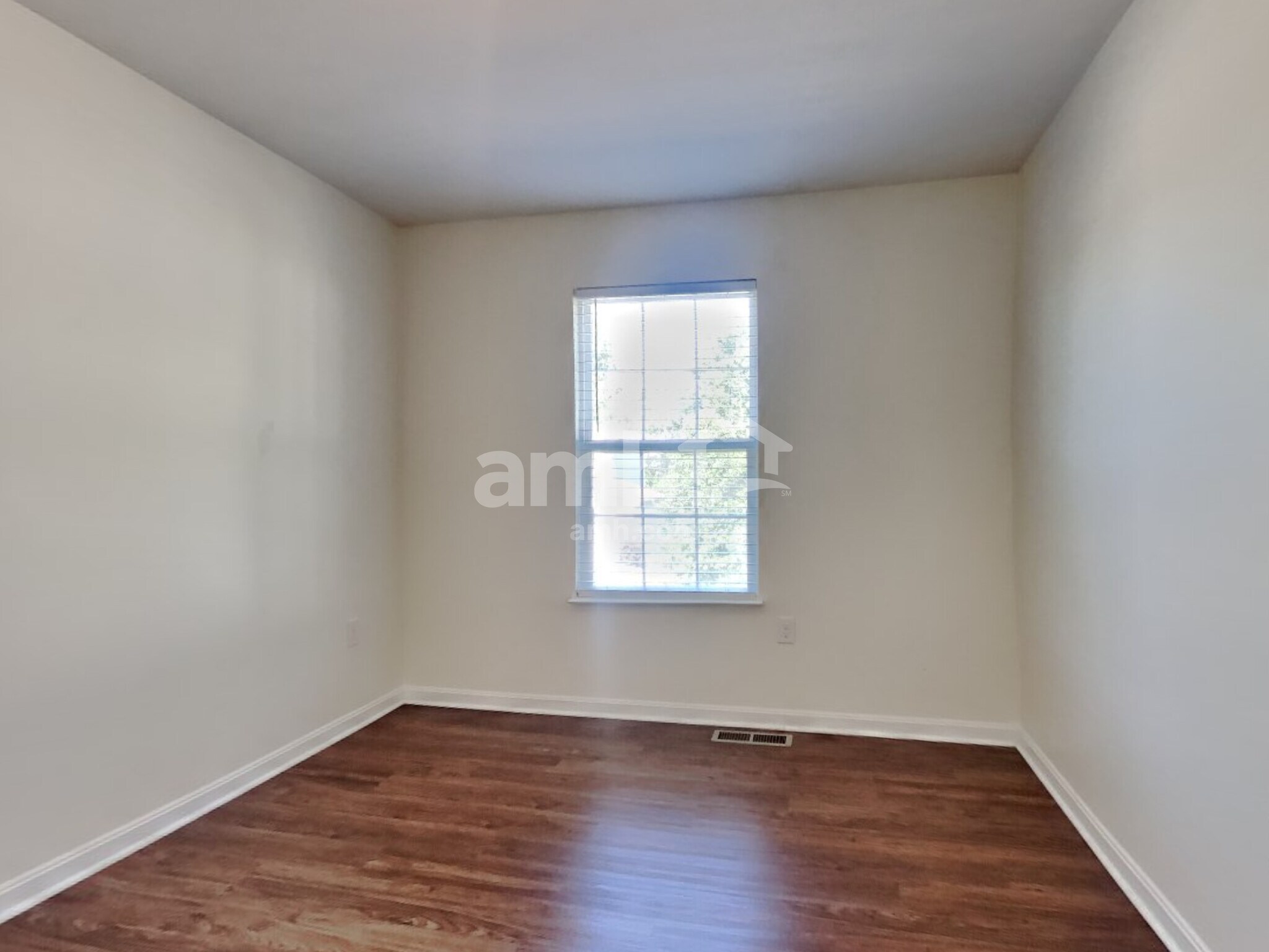 Building Photo - 4828 Jessica Suzanne Dr