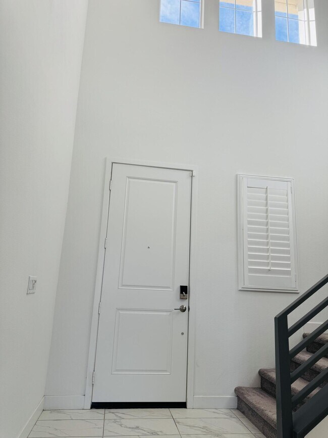 Building Photo - 41138 Harvey Mudd Dr