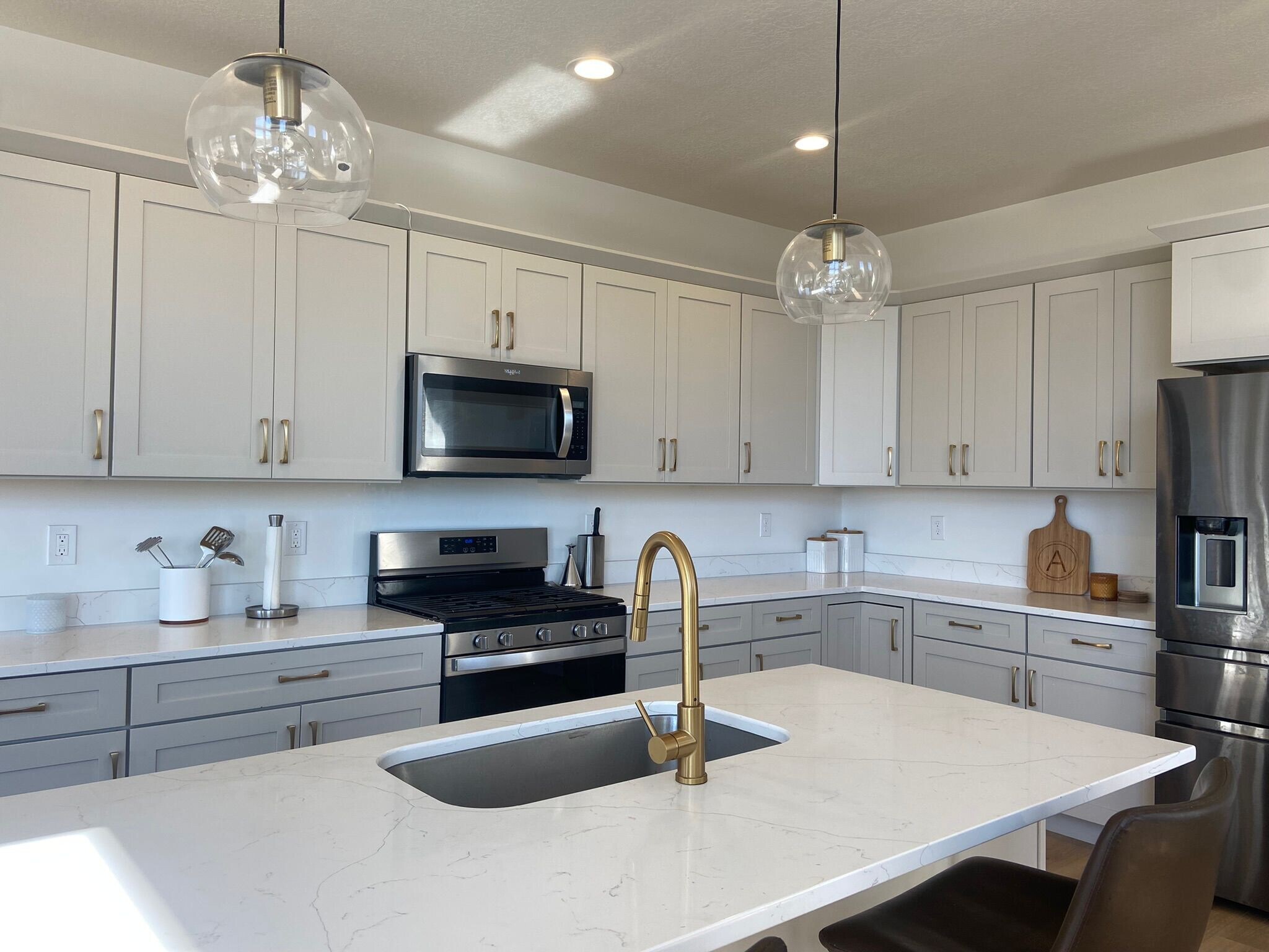 Building Photo - 1307 W Quailhill Rd