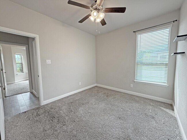 Building Photo - 1413 El Cerrito Ln