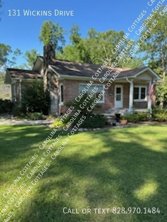 Building Photo - 131 Wickins Dr