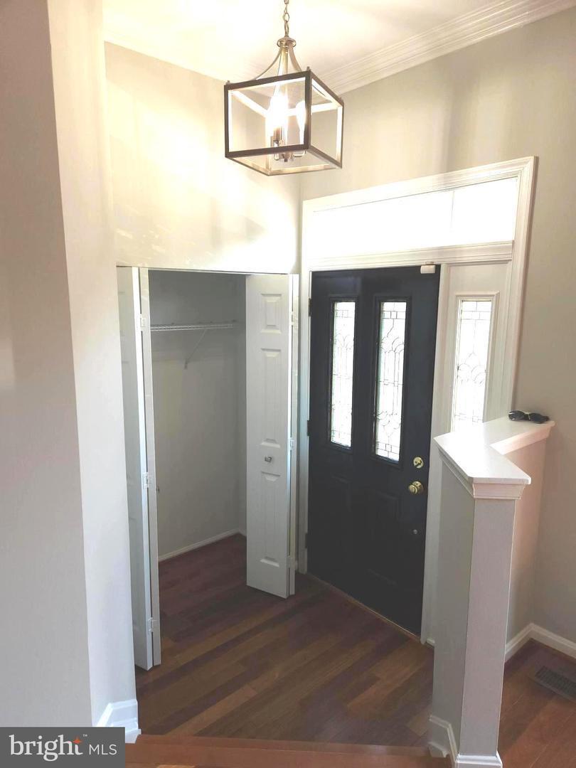 Building Photo - 7903 Canter Ct