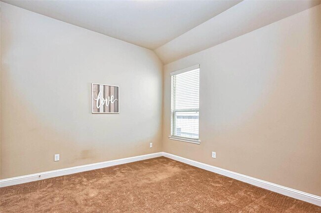 Building Photo - 27623 Gracefield Ln