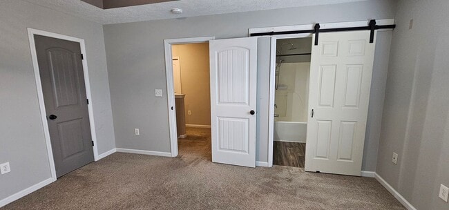 Building Photo - Charming 3 Bedroom, 2.5 Bath Home in Pike County!