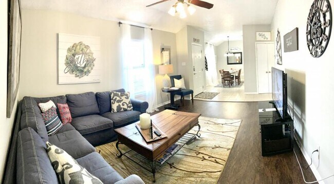 Building Photo - 1311 Bagby Ave