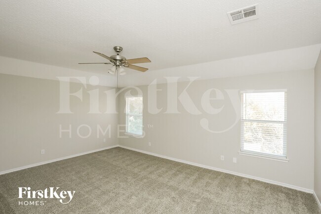 Building Photo - 2137 San Simeon Dr