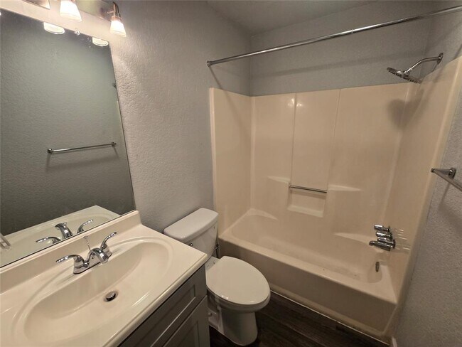 Building Photo - 7415 Vintage Hills Dr