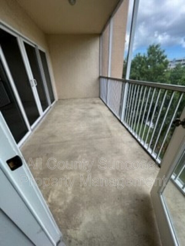 Building Photo - 960 Starkey Rd