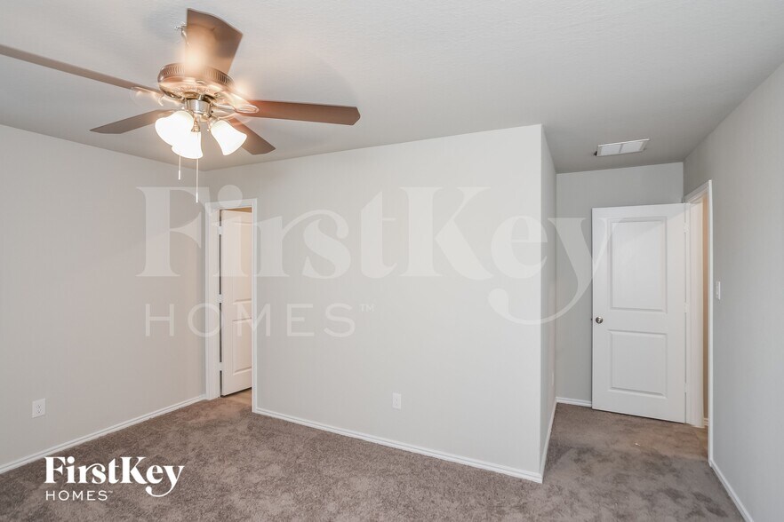 Building Photo - 1847 Morse Way