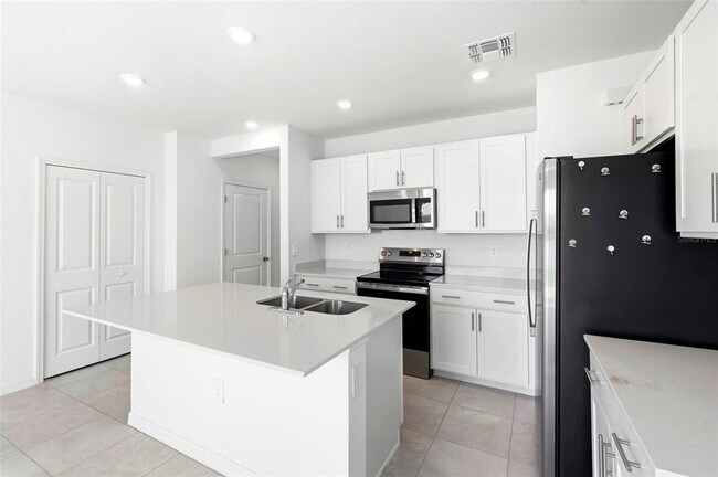 Building Photo - 14035 Lilac Sky Ter