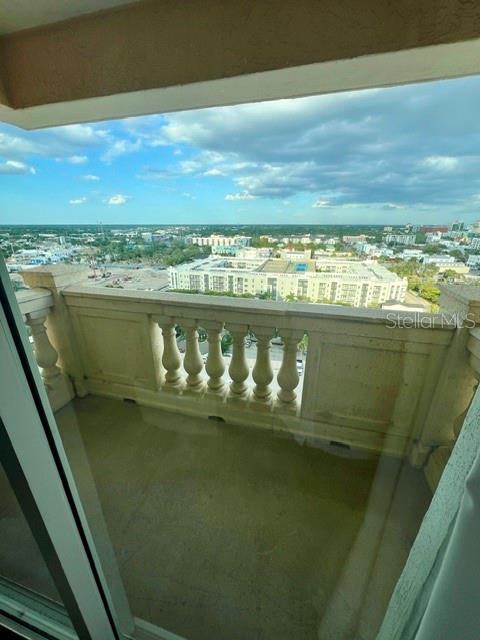 Building Photo - 750 N Tamiami Trl