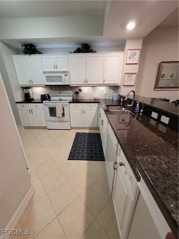 Building Photo - 10530 Amiata Way