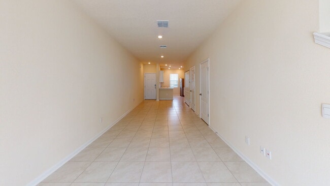 Building Photo - "Charming 3-Bedroom Townhouse Retreat on Oak Mill Road – Spacious 1308 Sq Ft with 2 Full Baths in...