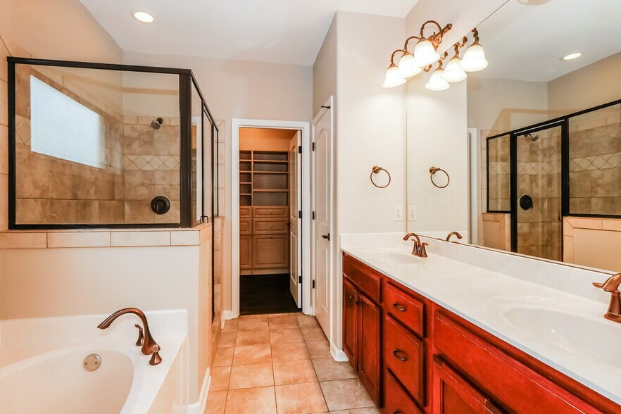 Building Photo - 445 Green Willow Cove