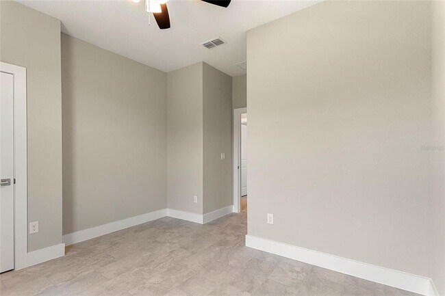 Building Photo - 1251 Dustin Rd