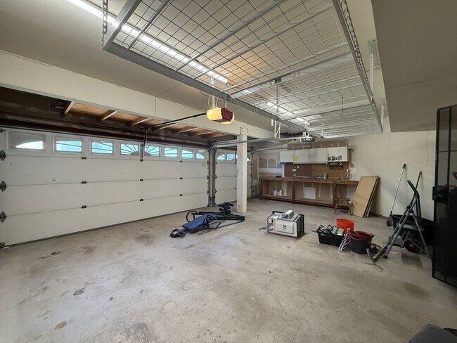Building Photo - 216 Richmond Park Pl