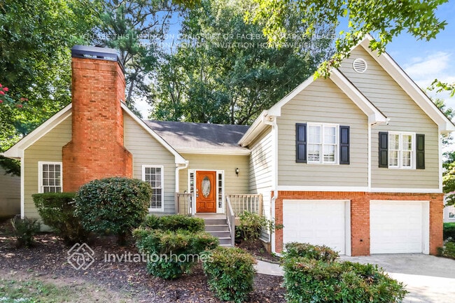 Building Photo - 211 Whisperwood Ln