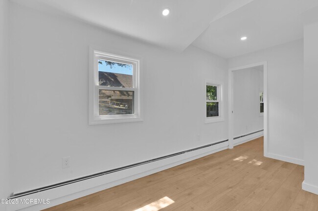 Building Photo - 61 Gladney Ave