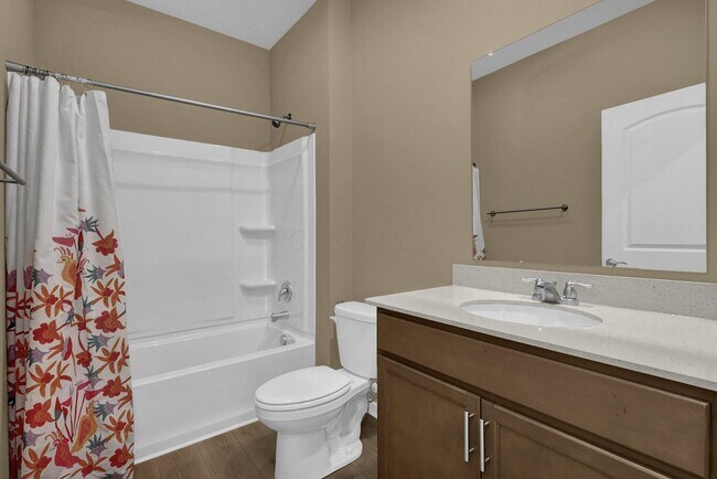 Building Photo - 272 Mannaseh Dr W