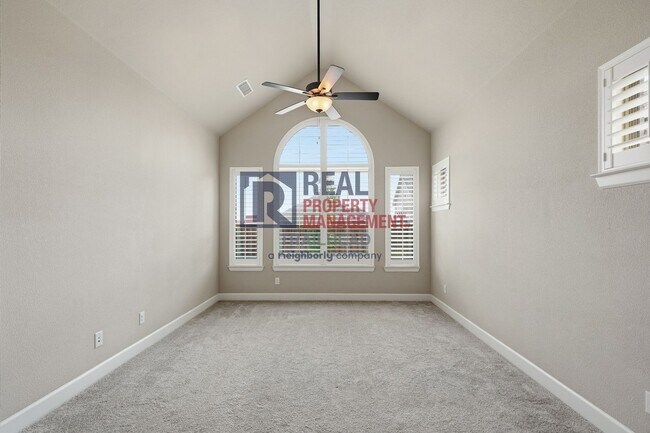 Building Photo - 1617 Purple Thistle Ln