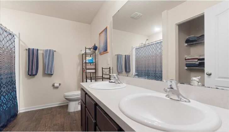 Building Photo - 6021 Bucking Bronco Dr