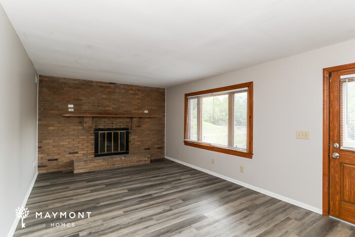 Building Photo - 2480 Sylmar Ct