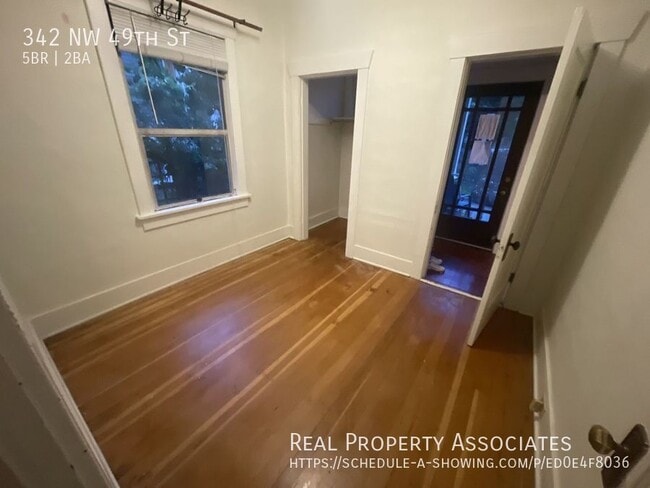 Building Photo - 342 NW 49th St