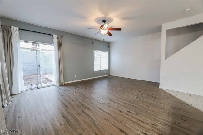Building Photo - 2580 Land Rush Dr