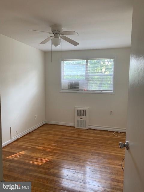 Building Photo - 909 Cooks Ln