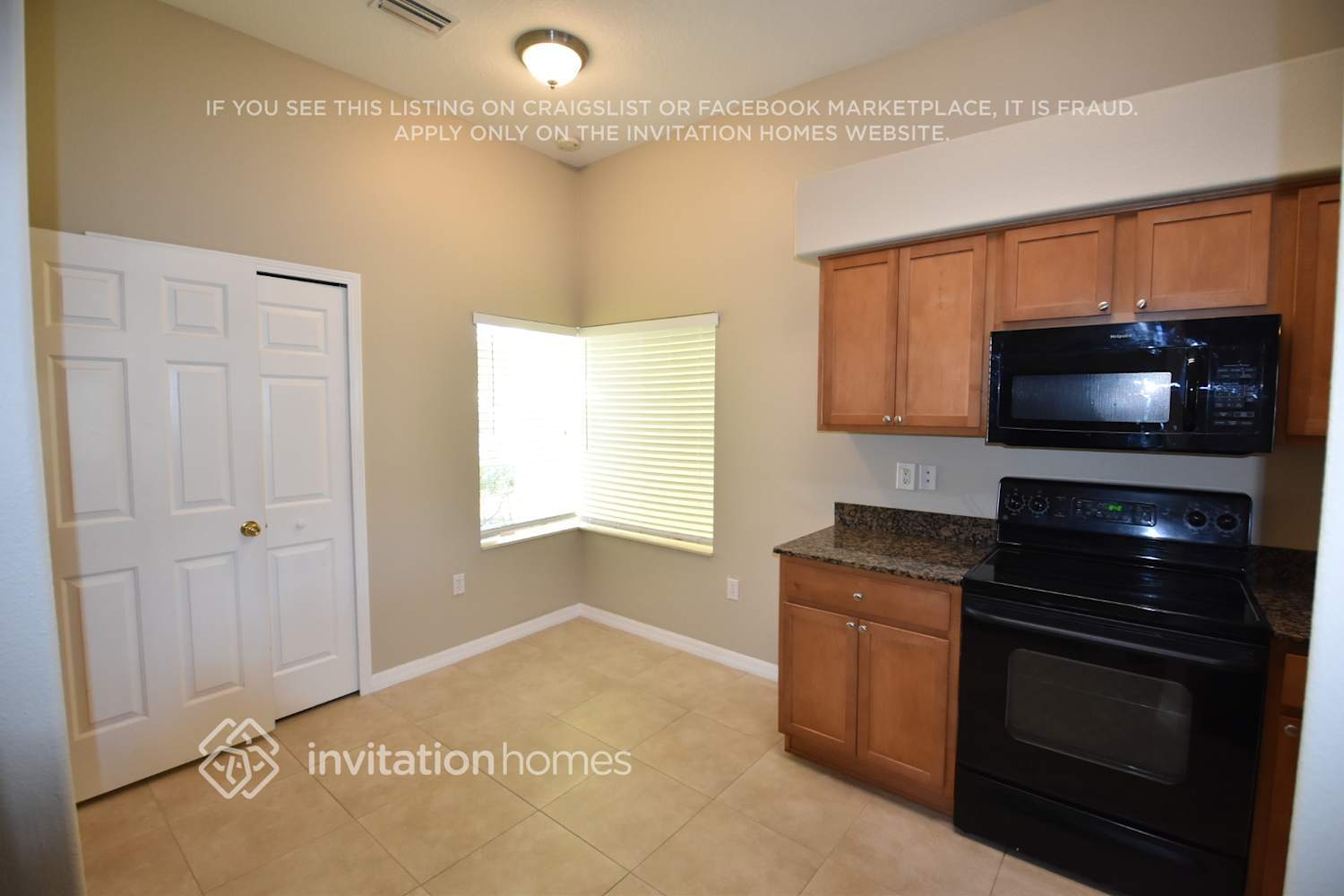 Building Photo - 7205 Royal George Ct