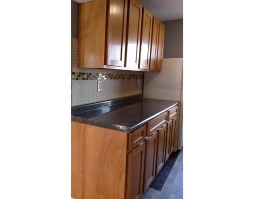 Building Photo - 55 W Carpenter St