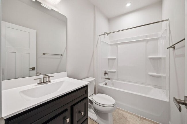 Building Photo - 22 Iron Horse Ln